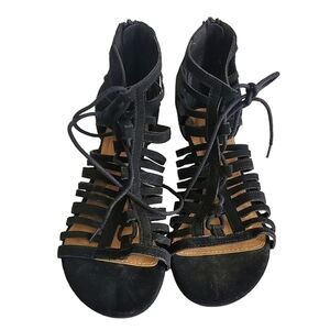 Report Colt Lace Up Faux Suede Sandals Shoes Black Size 5.5